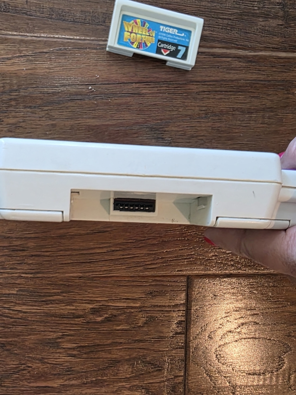 Vintage 1995 Tiger Electronics Wheel of Fortune Handheld Game with Cartridge 7 - Picture 3 of 7